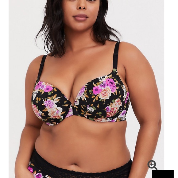 Torrid Lightly Lined T-shirt Bra Skull & Floral